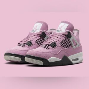 Air Jordan 4 WMNS “Orchid”